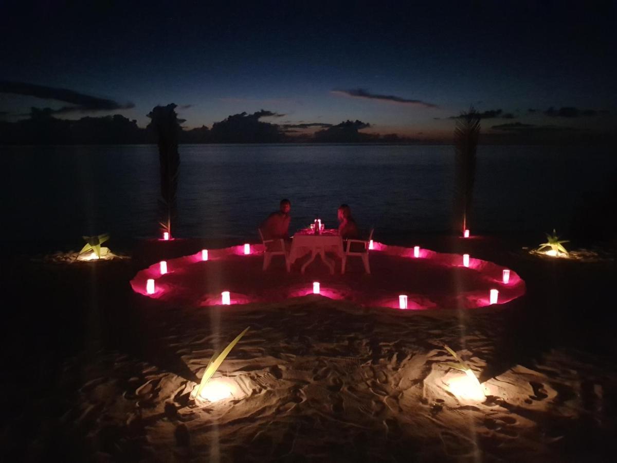 Chillax Thoddoo Hotel Buitenkant foto
