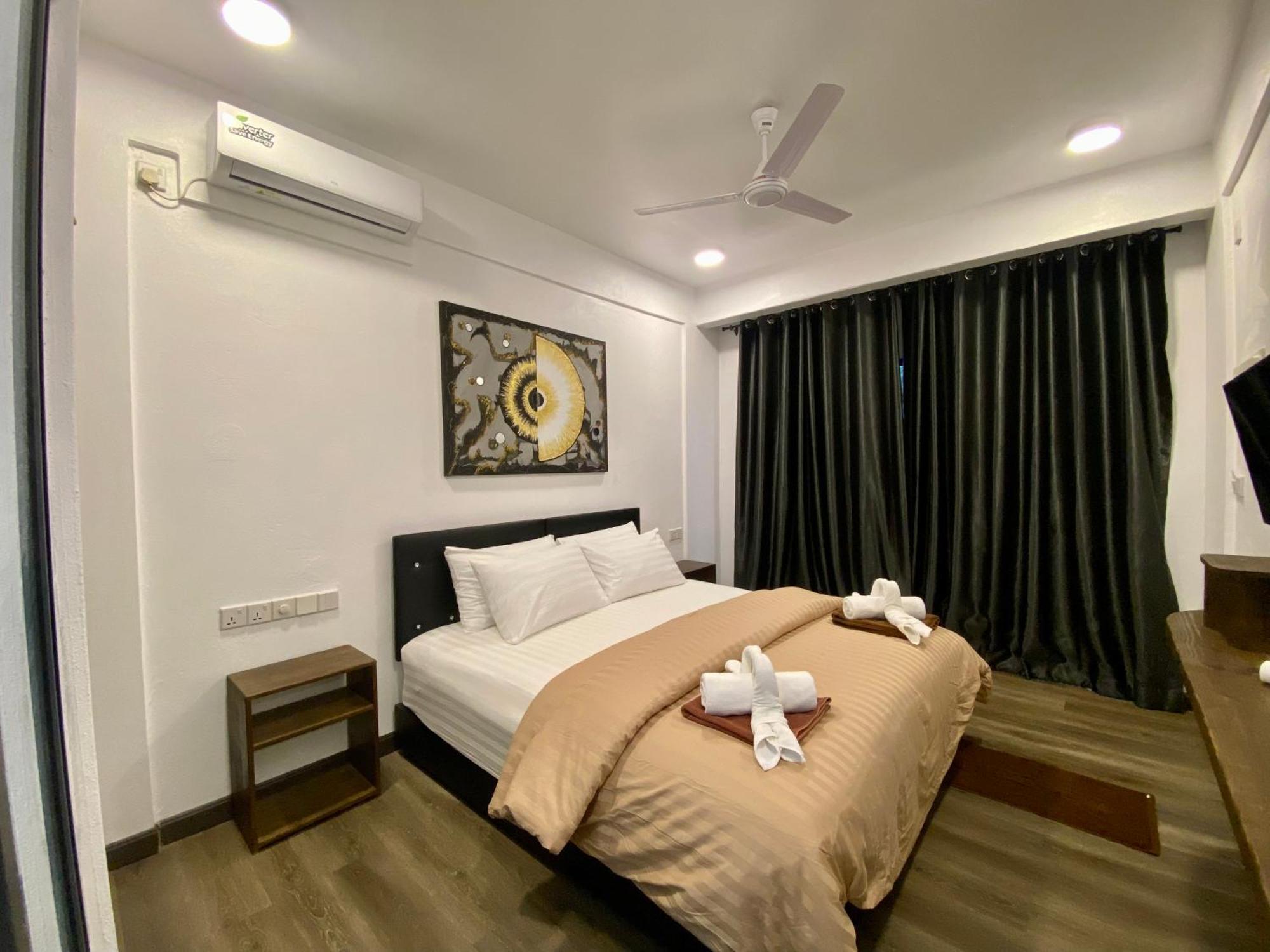 Chillax Thoddoo Hotel Buitenkant foto
